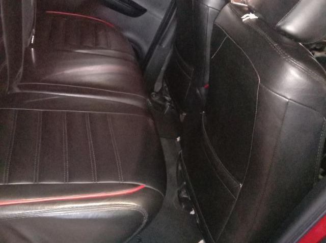 2019 Toyota Hilux pictures