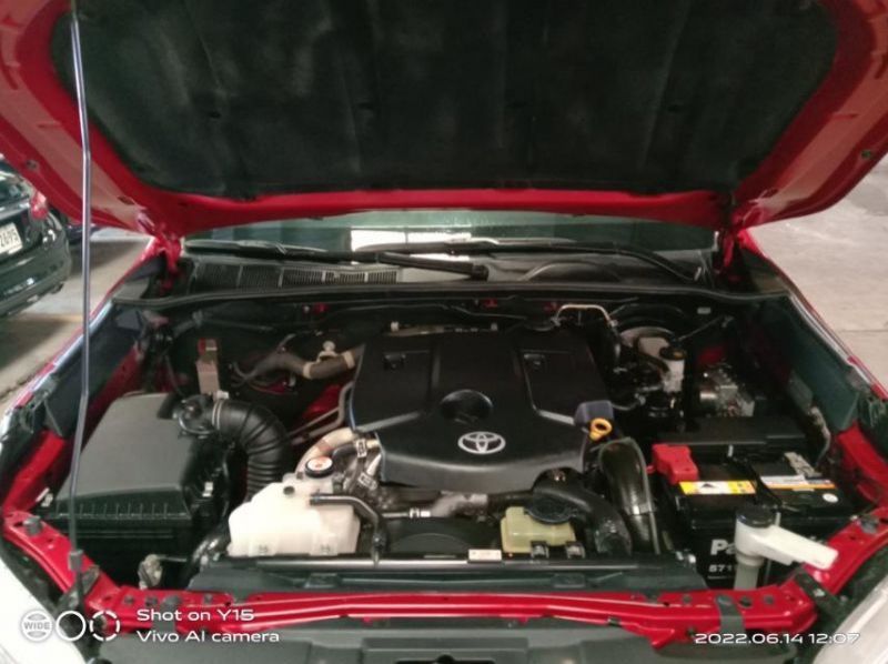 2019 Toyota Hilux pictures