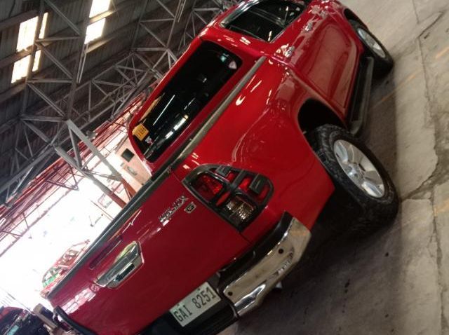 2019 Toyota Hilux pictures