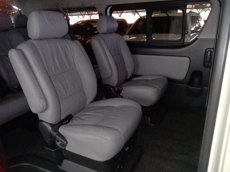 2017 Toyota Hiace Super Grandia pictures