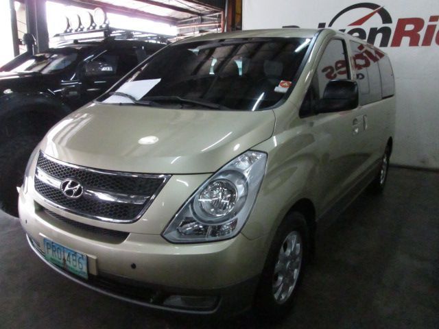 Hyundai starex 2010 года