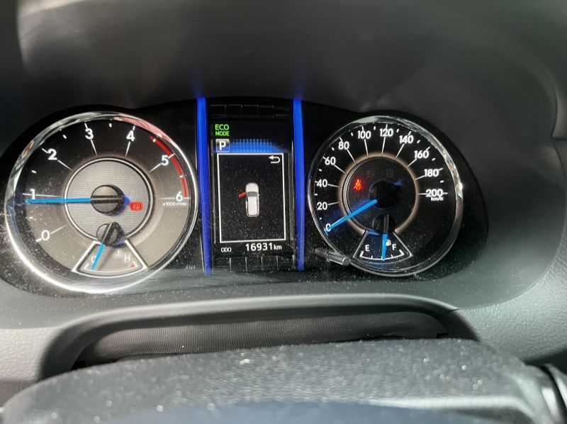 2020 Toyota Fortuner pictures