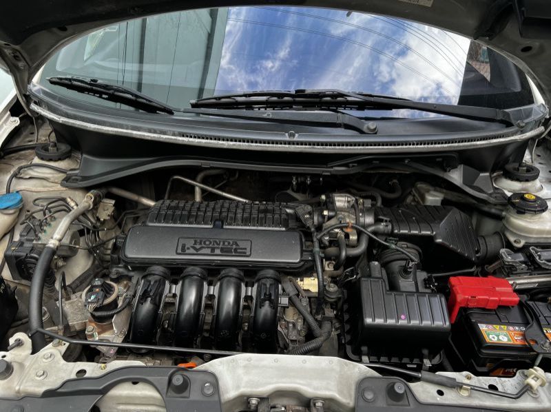 2015 Honda Mobilio V pictures