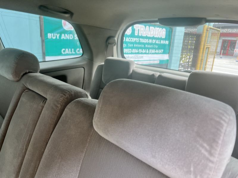 2011 Toyota Innova G pictures