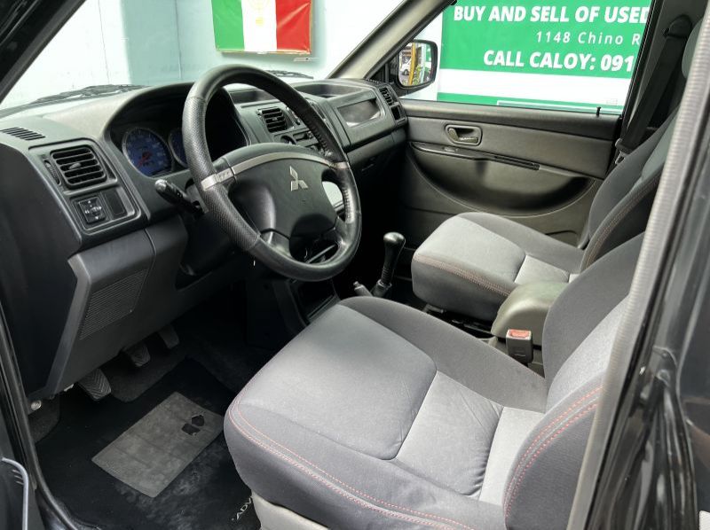 2016 Mitsubishi Adventure GLX pictures