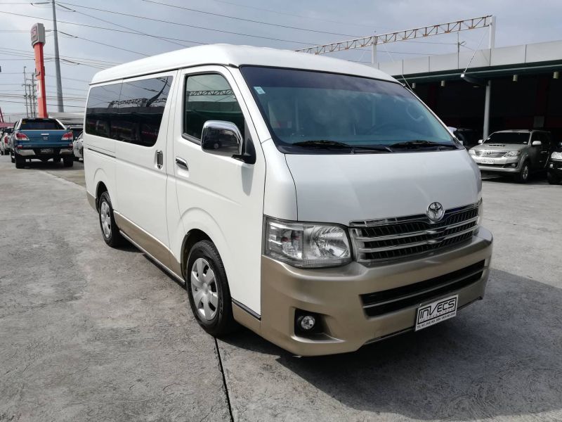 2011 Toyota Hiace Super Grandia for sale | 55 200 Km | Automatic ...