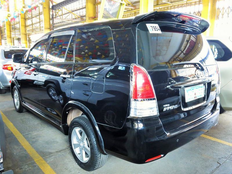 2010 Toyota Innova Sports Runner for sale | 68 000 Km | Manual ...