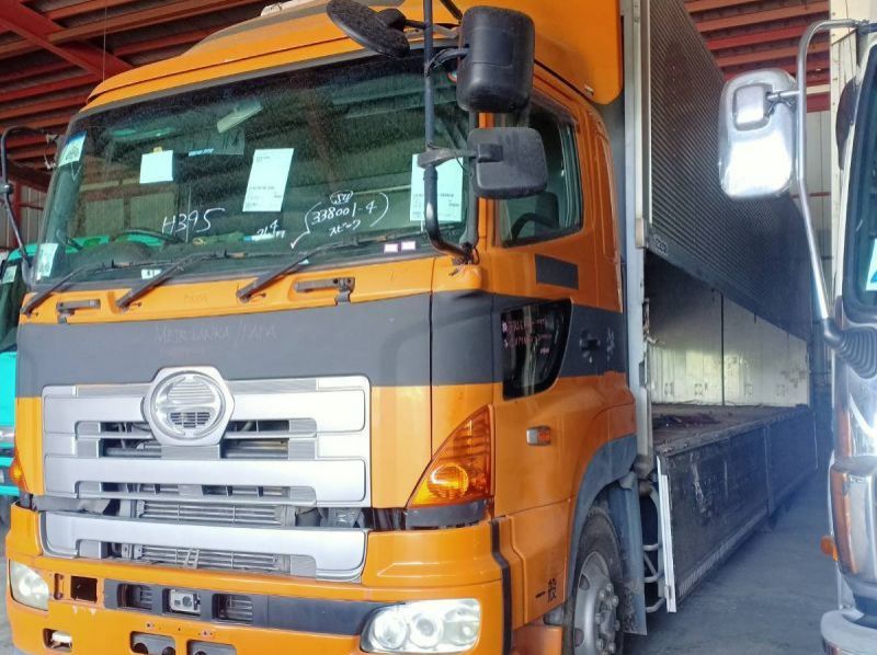 Used Hino 700 WINGVAN FR1EXW  for sale in Subic Bay, Region III (Central Luzon)