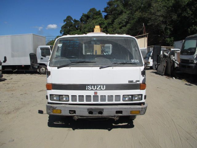 Isuzu elf 2002