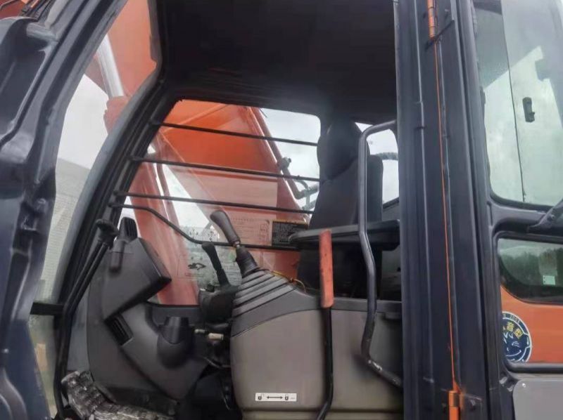 2018 HITACHI ZX210 pictures