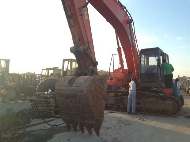 2015 HITACHI ZX330 pictures
