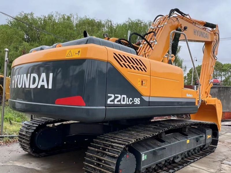 2020 HYUNDAI R220LC-9S pictures