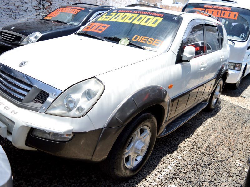 Ssangyong rexton 2003