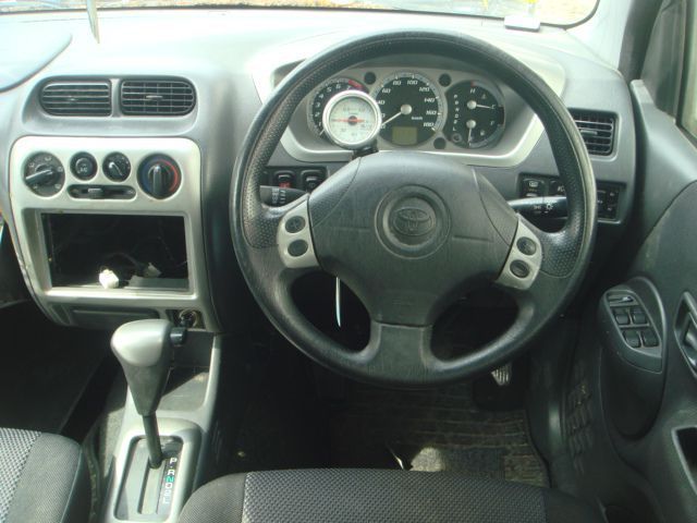 2002 Toyota CAMI for sale, 60 090 Km