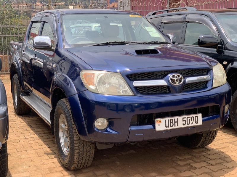 2008 Toyota hilux pictures