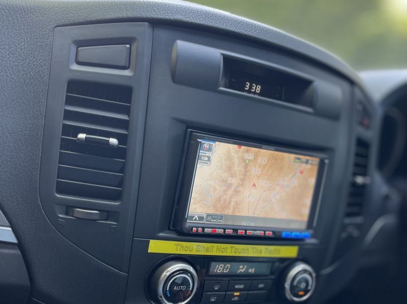 2009 Mitsubishi Pajero GDI pictures