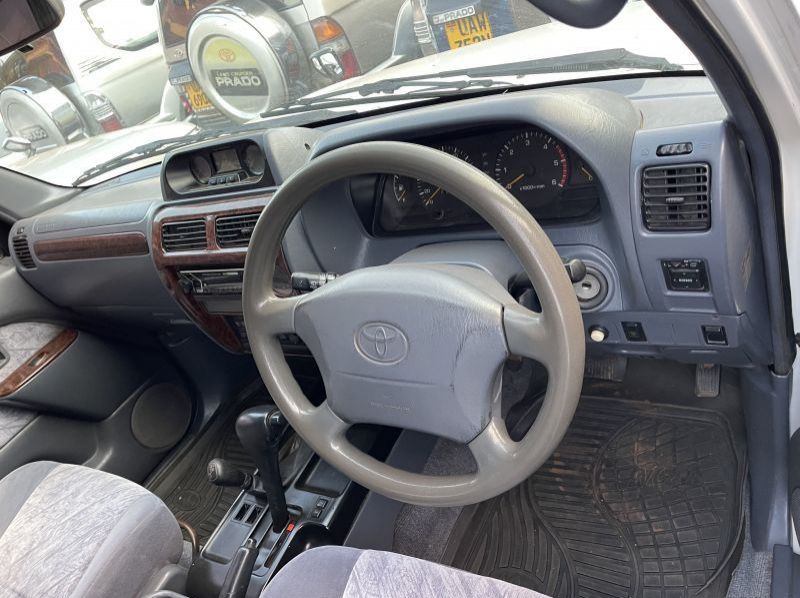 1999 Toyota prado pictures