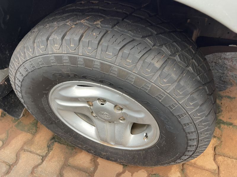 1999 Toyota prado pictures