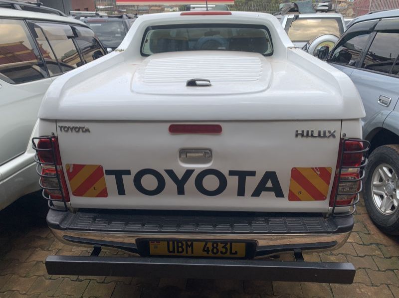 2010 Toyota Hilux double cabin pictures