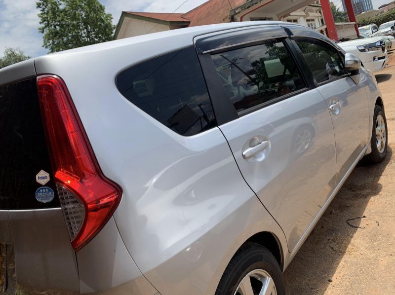 2008 Toyota passo sette pictures