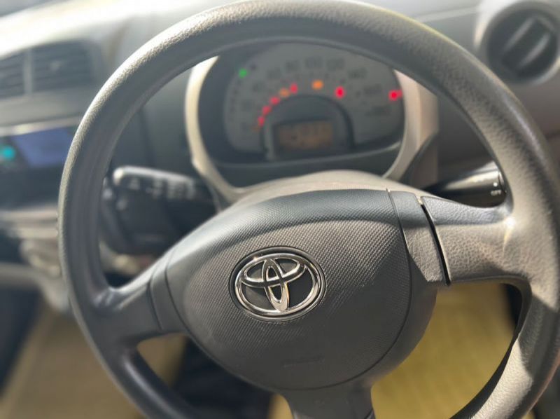 2006 Toyota passo pictures