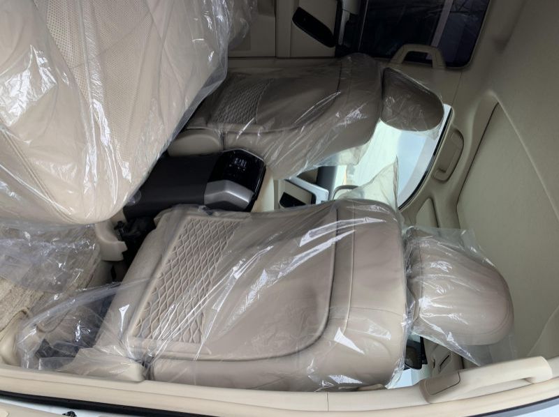 2019 Toyota land cruiser prado tzg pictures