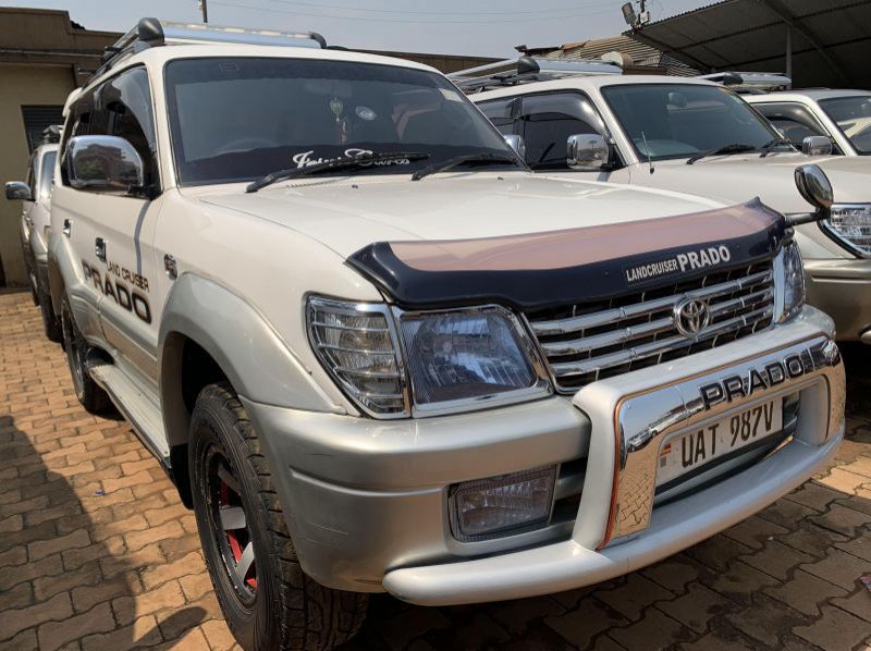 Used Toyota prado  for sale in Kampala, Uganda