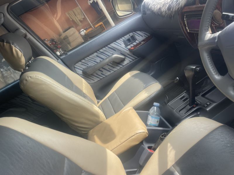 1998 Toyota prado pictures