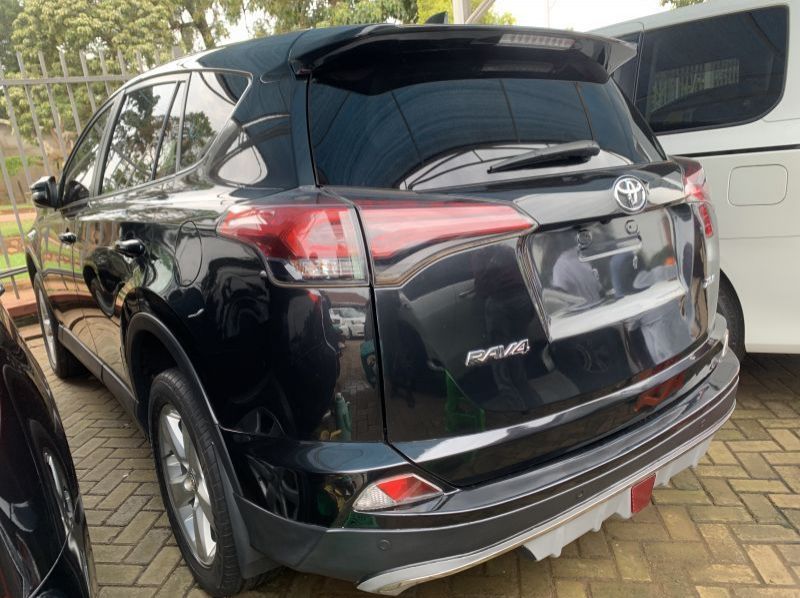 2017 Toyota Rav4 pictures