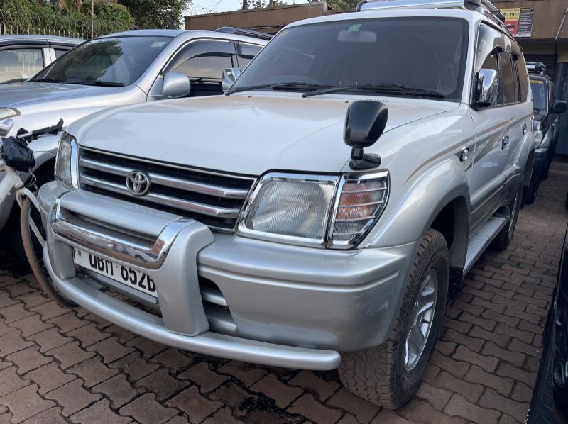 Used Toyota land cruiser prado tx  for sale in Kampala, Uganda