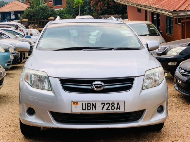 2007 Toyota fielder pictures