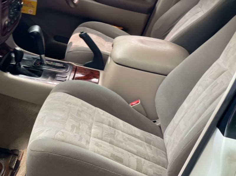 1998 Toyota land cruiser v8 pictures