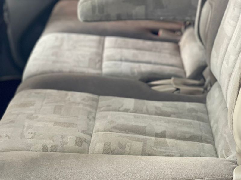 1998 Toyota land cruiser v8 pictures