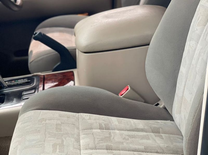 1998 Toyota land cruiser v8 pictures