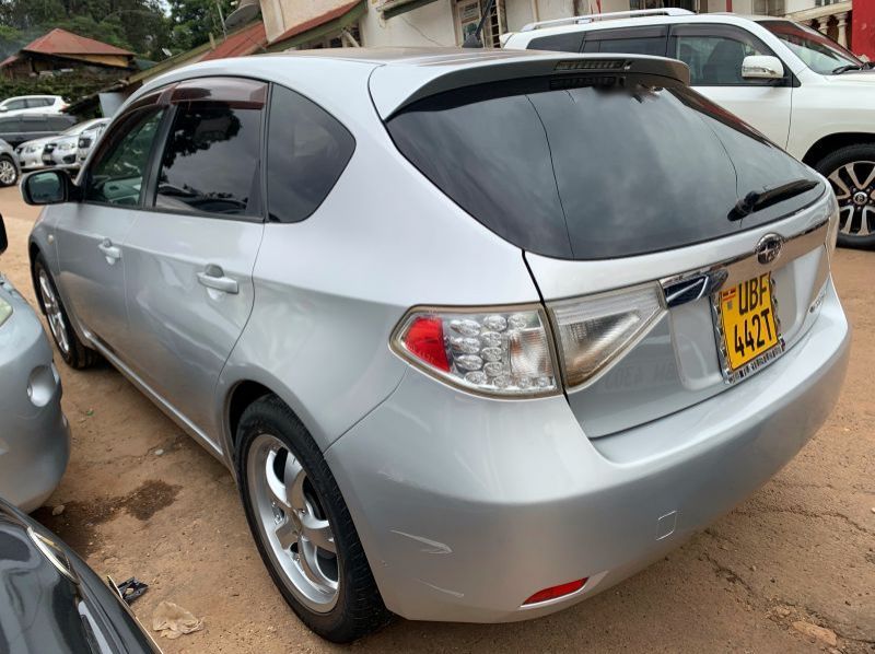 2005 Subaru impreza pictures