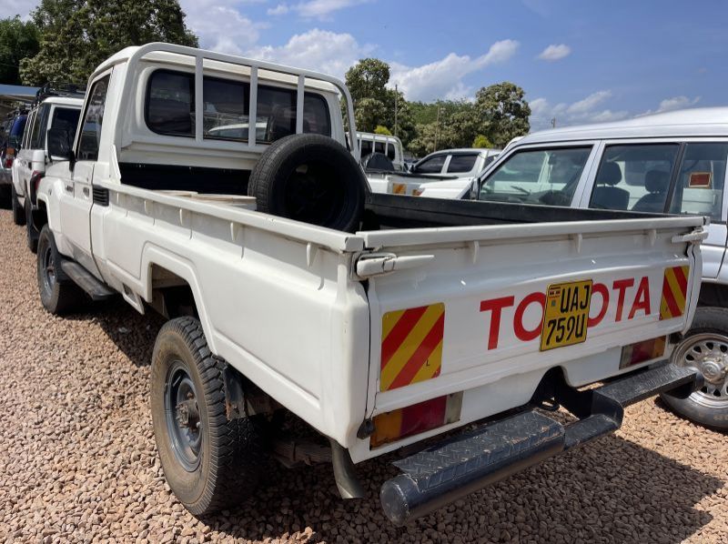 2010 Toyota land cruiser hardtop single cabin pictures