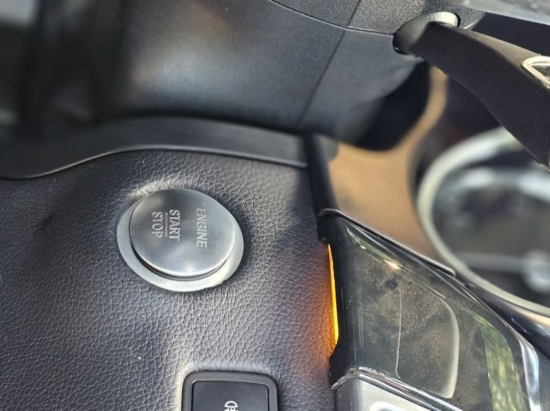 2014 Mercedes-Benz ML 350 Bluetec pictures