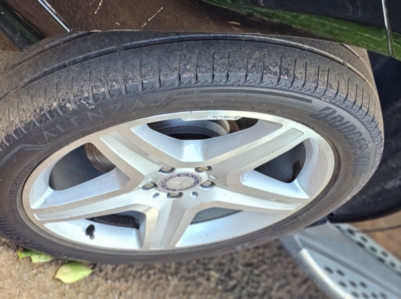 2014 Mercedes-Benz ML 350 Bluetec pictures