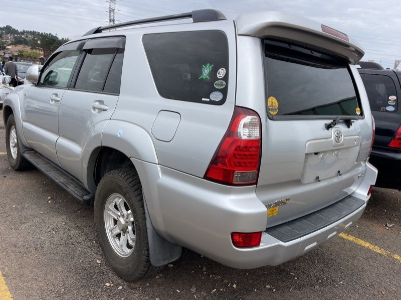 2012 Toyota fortuner pictures