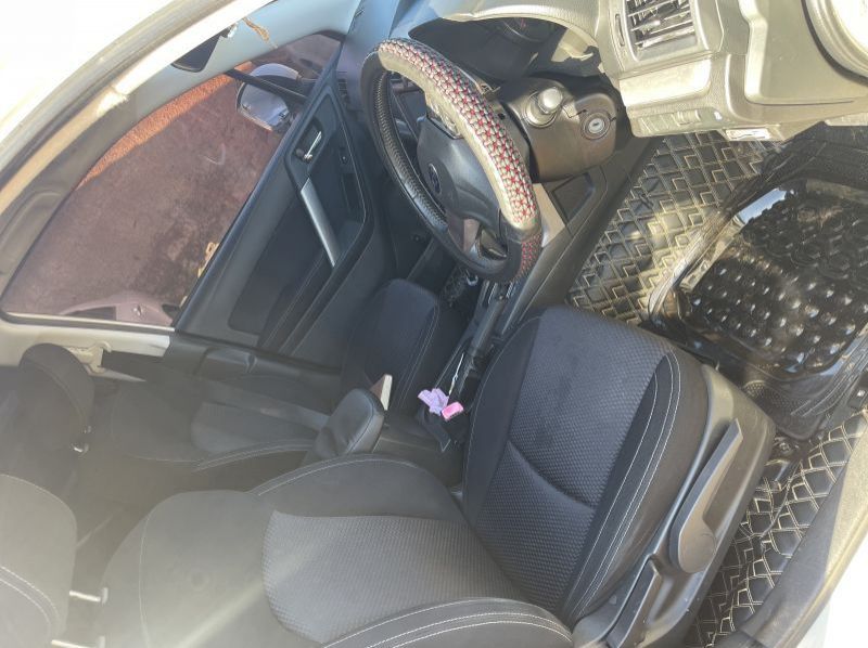 2014 Subaru Forester nonturbo pictures