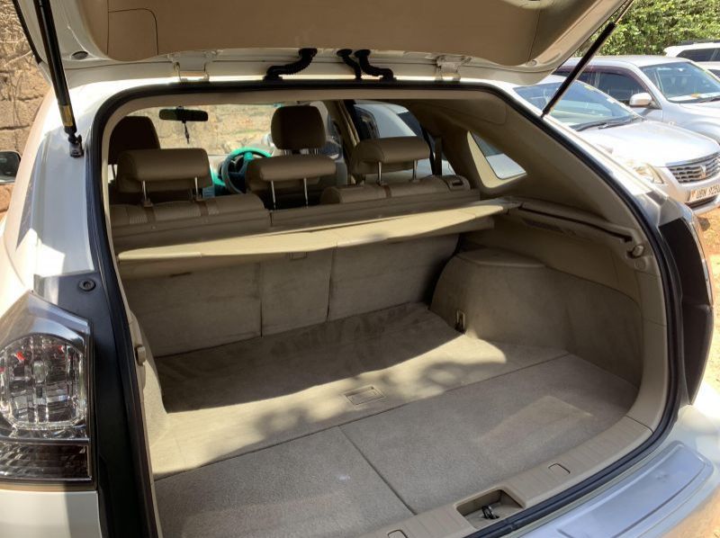 2009 Toyota harrier pictures