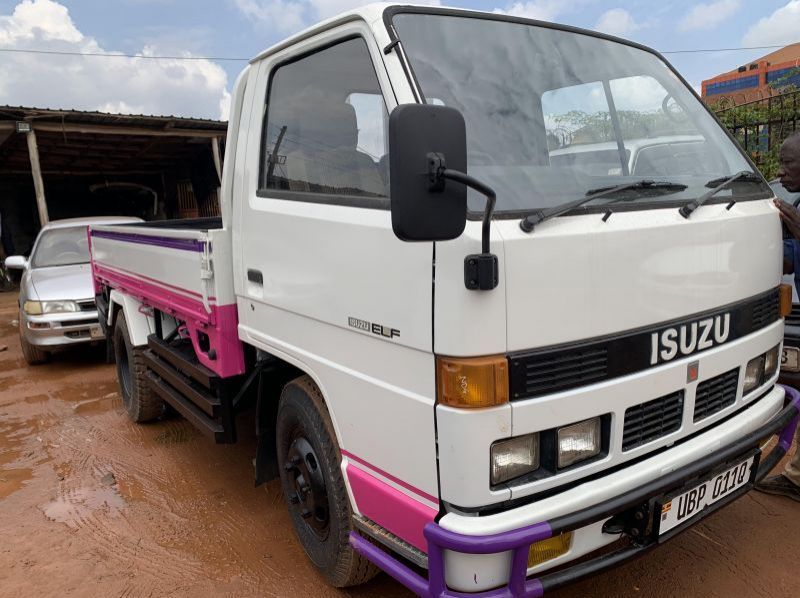 Used Isuzu isuzu elf  for sale in Kampala, Uganda