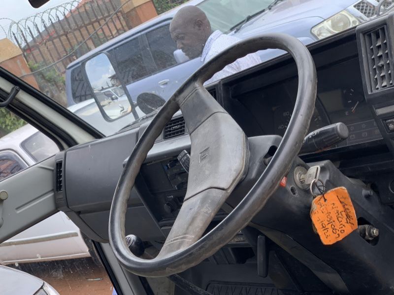 1999 Isuzu isuzu elf pictures