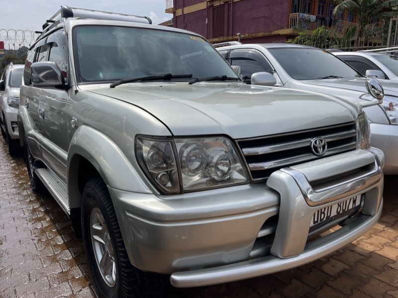 Used Toyota prado  for sale in Kampala, Uganda