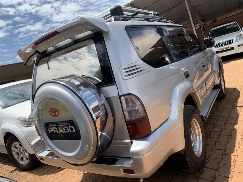 2002 Toyota prado tx pictures