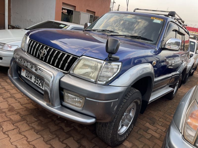 Used Toyota prado  for sale in Kampala, Uganda