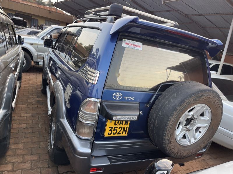 1999 Toyota prado pictures