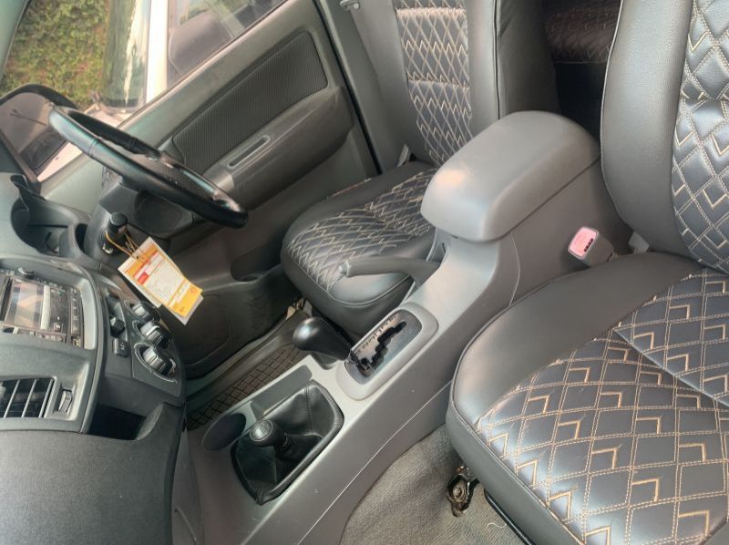 2011 Toyota hilux double cabin pictures