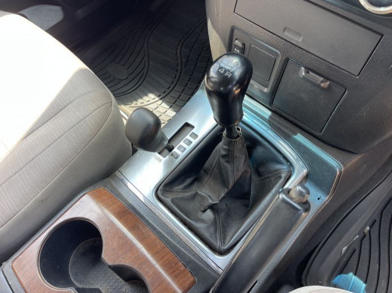 2008 Mitsubishi pajero pictures