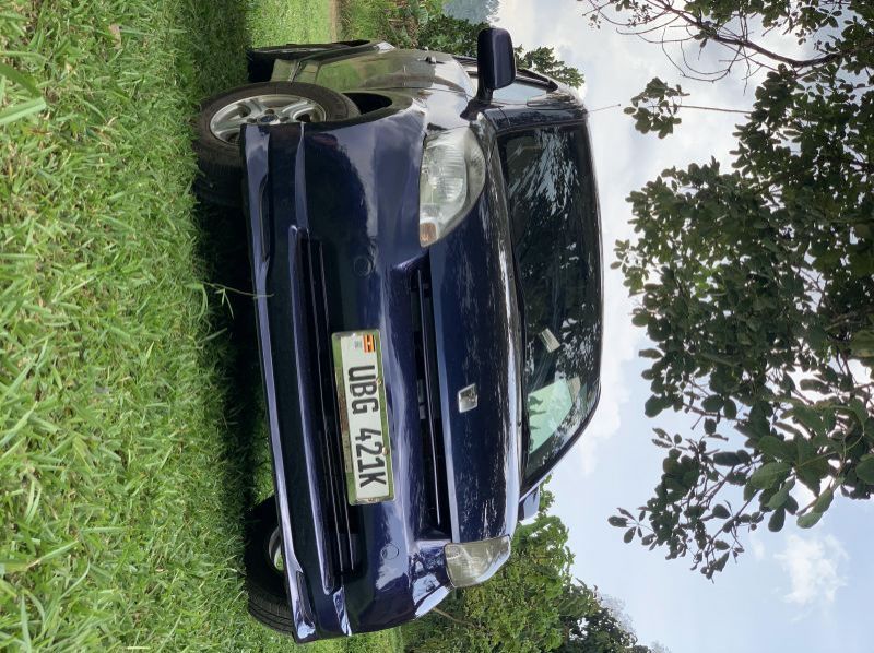 2005 Toyota passo pictures